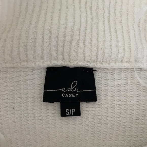 Ada Casey Women's Sweater - Picture 3 of 3